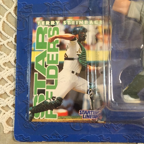 Starting Lineup 1996 Edition Terry Steinbach - Picture 4 of 9